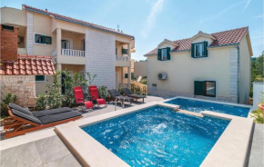 Pet Friendly Home In Sutivan